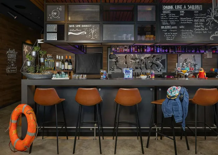 Moxy Southampton