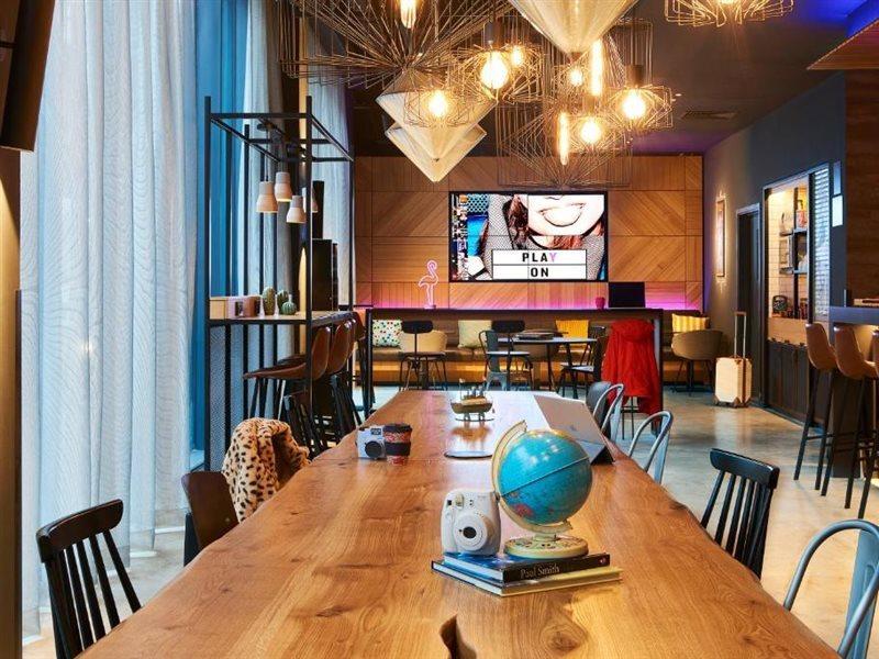 Moxy 4* Саутгемптон