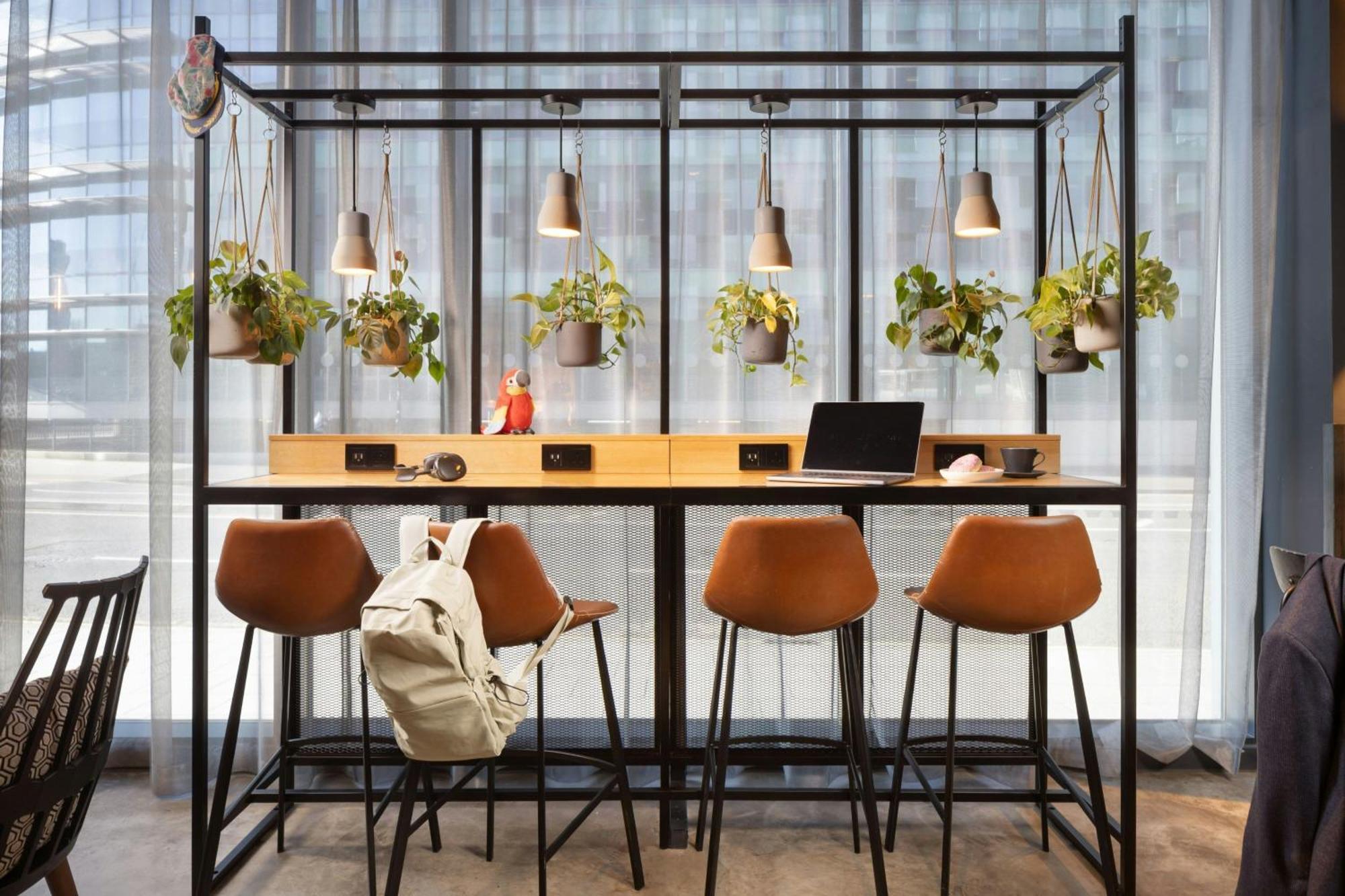 Moxy Hotel 4*